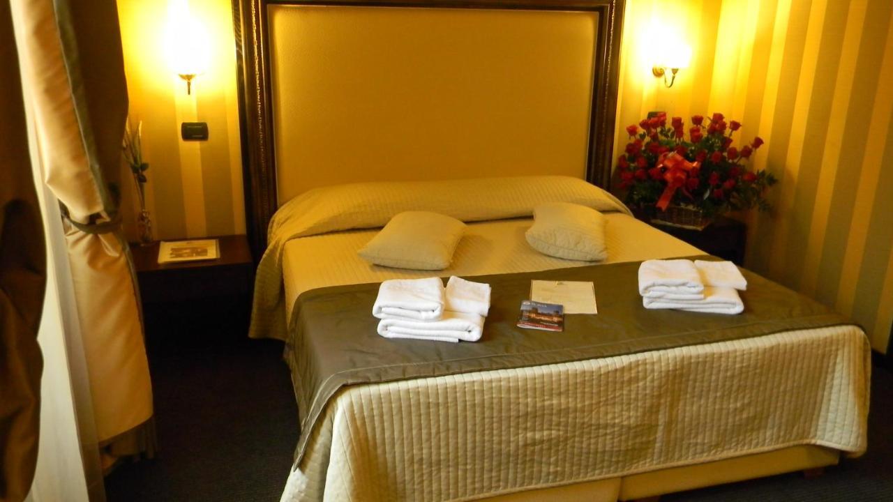 Domus Romantica Extérieur photo